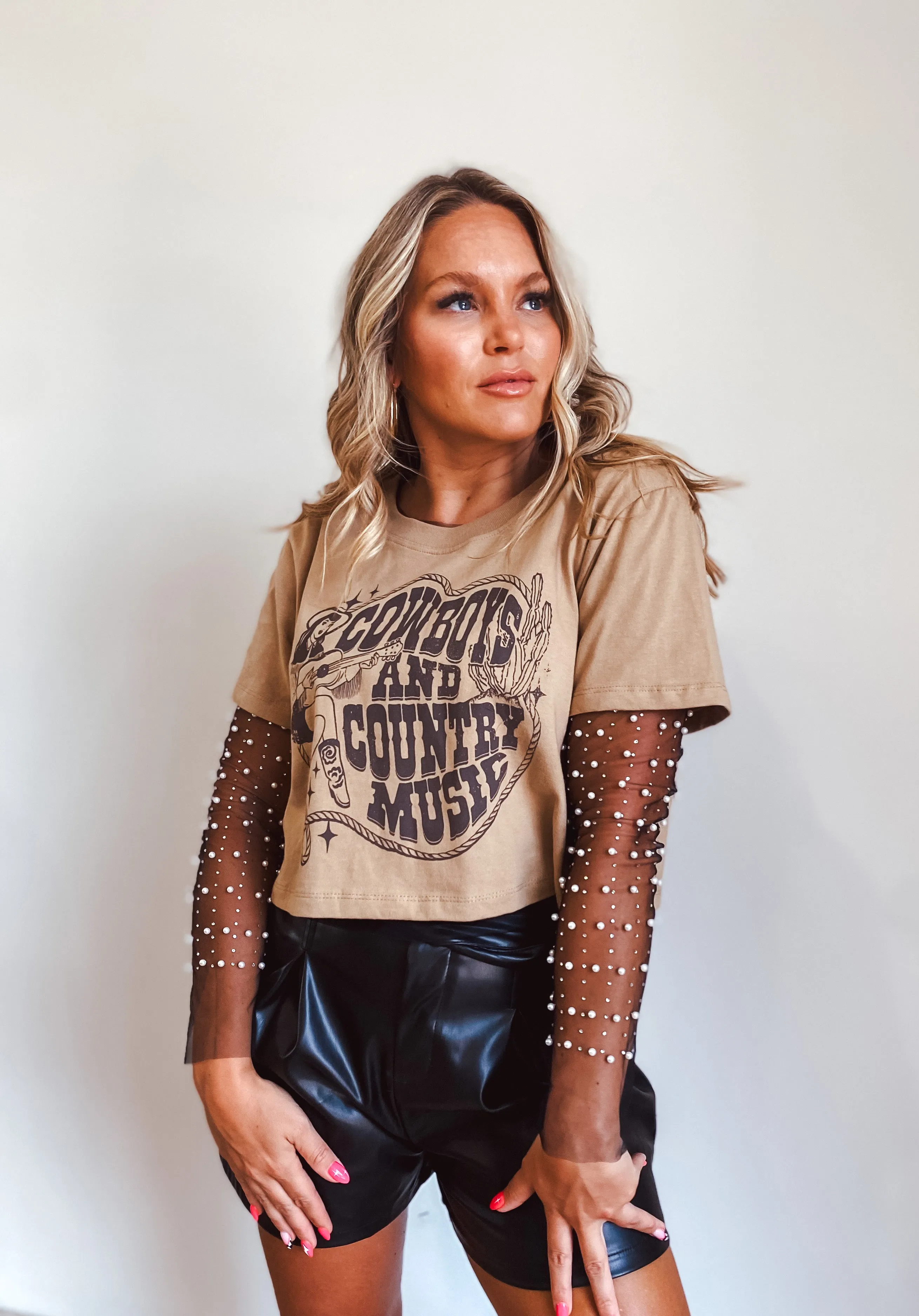 Cowboys & Country Music Graphic Tee