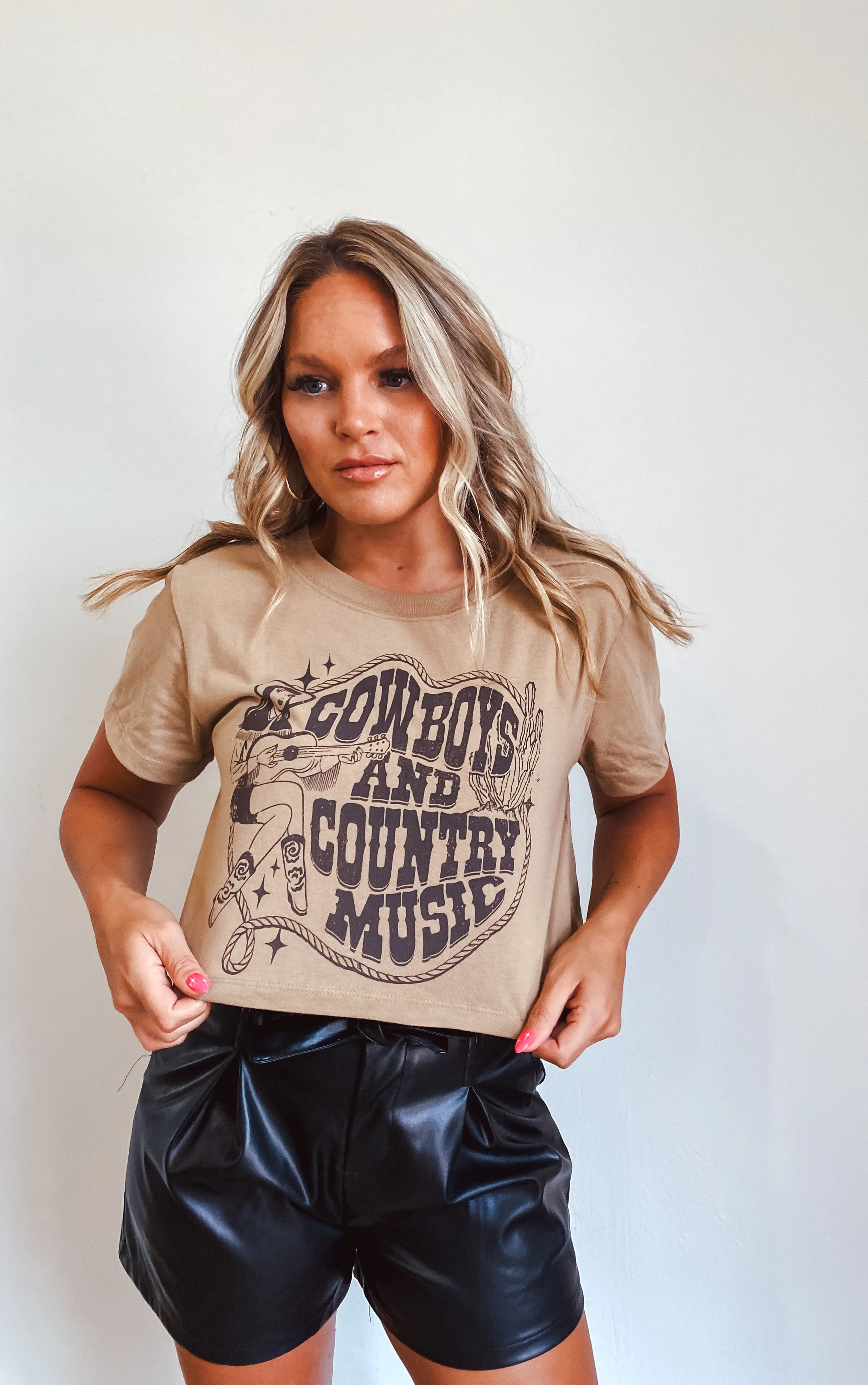 Cowboys & Country Music Graphic Tee